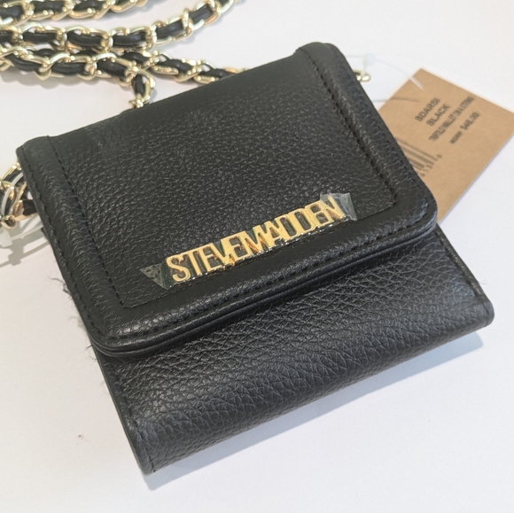 Steve Madden Crossbody Wallet - Picture 2 of 8